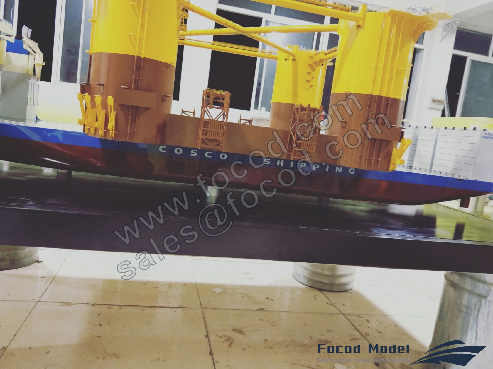 customized model of 新光华号半潜重吊船